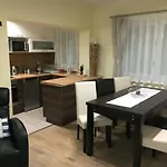 Bakos فيلة Balatonkeresztúr
